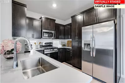 7395 SE Deline St, Hillsboro, OR 97123 - Photo 7