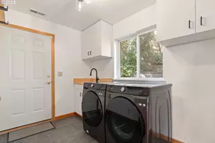 3854 Monroe St, Eugene, OR 97405 - Photo 17