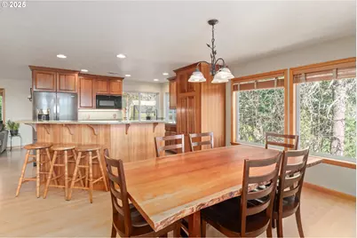 3854 Monroe St, Eugene, OR 97405 - Photo 9