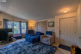 4915 Swegle Rd NE, Salem, OR 97301 - Photo 5