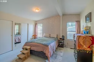 4915 Swegle Rd NE, Salem, OR 97301 - Photo 11