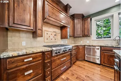 18086 Jenifers Way, Lake Oswego, OR 97035 - Photo 13