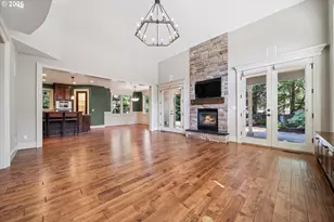 18086 Jenifers Way, Lake Oswego, OR 97035 - Photo 3