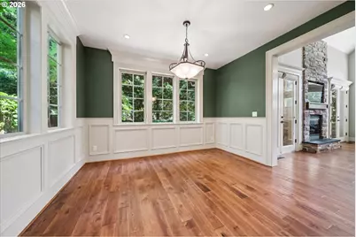 18086 Jenifers Way, Lake Oswego, OR 97035 - Photo 17