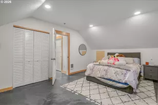 2300 Kelso Dr, Kelso, WA 98626 - Photo 13