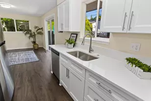 9955 SW Ardenwood St, Portland, OR 97225 - Photo 11