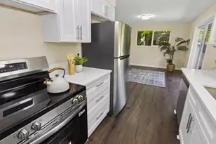 9955 SW Ardenwood St, Portland, OR 97225 - Photo 11