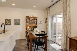 2097 NW Woodland Dr, McMinnville, OR 97128 - Photo 5