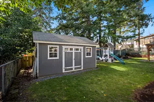 1434 SW 5th Pl, Gresham, OR 97080 - Photo 41