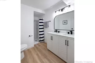 9004 SE Claybourne St, Portland, OR 97266 - Photo 13