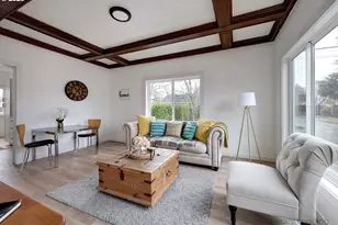 9004 SE Claybourne St, Portland, OR 97266 - Photo 3