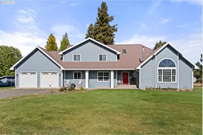 44220 Cowboy Hill Ln, Chiloquin, OR 97624 - Photo 1