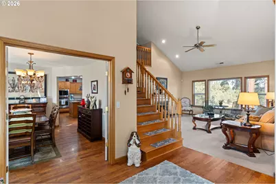 44220 Cowboy Hill Ln, Chiloquin, OR 97624 - Photo 7