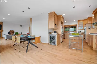 1262 NW Summit Ave, Portland, OR 97210 - Photo 13