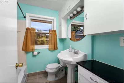 12903 SE Rhone St, Portland, OR 97236 - Photo 17