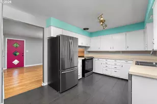 12903 SE Rhone St, Portland, OR 97236 - Photo 9