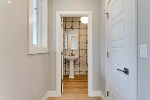 2082 Golfview Ct, Eugene, OR 97403 - Photo 39