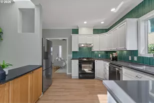 4824 NE 36th Ave, Portland, OR 97211 - Photo 13