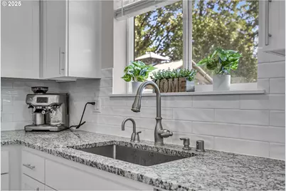 13305 NE 114th Way, Brush Prairie, WA 98606 - Photo 15