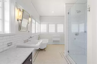 1719 NE Knott St, Portland, OR 97212 - Photo 29