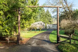 724 Ostrander Rd, Kelso, WA 98626 - Photo 3