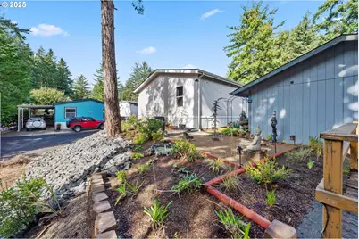 610 Shorepines Pl, Coos Bay, OR 97420 - Photo 31