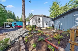 610 Shorepines Pl, Coos Bay, OR 97420 - Photo 31