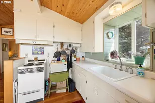 680 Ocean Rd, Manzanita, OR 97130 - Photo 15
