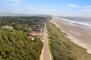 680 Ocean Rd, Manzanita, OR 97130 - Photo 37