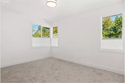10044 SW 72nd Ave, Portland, OR 97223 - Photo 39