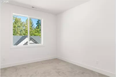 10044 SW 72nd Ave, Portland, OR 97223 - Photo 37