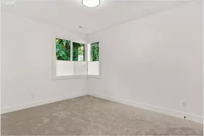 10044 SW 72nd Ave, Portland, OR 97223 - Photo 41