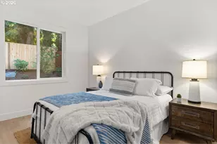 10044 SW 72nd Ave, Portland, OR 97223 - Photo 23