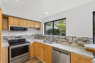 34 Wheatherstone, Lake Oswego, OR 97035 - Photo 7