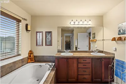 1138 37th Ave, Forest Grove, OR 97116 - Photo 29