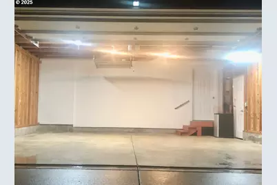 1050 Broadway Ave, Winchester Bay, OR 97467 - Photo 45