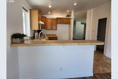 1050 Broadway Ave, Winchester Bay, OR 97467 - Photo 13