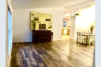 1050 Broadway Ave, Winchester Bay, OR 97467 - Photo 5