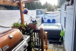 1050 Broadway Ave, Winchester Bay, OR 97467 - Photo 37