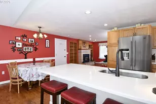 1504 NE Village Squire Ct, Gresham, OR 97030 - Photo 11