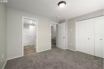 11885 SE Pine St, Portland, OR 97216 - Photo 13