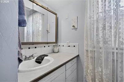 21115 NE 10th Ave, Ridgefield, WA 98642 - Photo 15