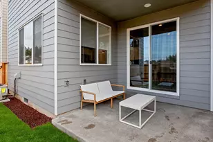 17499 SW Grand Ave, Tigard, OR 97140 - Photo 29