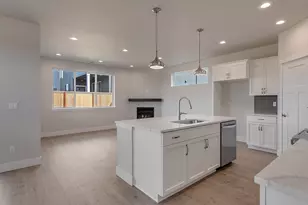 17499 SW Grand Ave, Tigard, OR 97140 - Photo 7