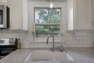 10236 N Smith St, Portland, OR 97203 - Photo 21