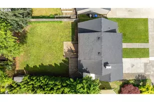 10236 N Smith St, Portland, OR 97203 - Photo 39