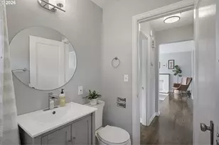 10236 N Smith St, Portland, OR 97203 - Photo 9