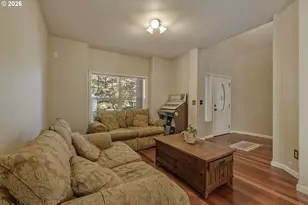 1204 33rd Pl, Forest Grove, OR 97116 - Photo 3