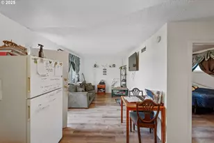 1902 Monroe St, North Bend, OR 97459 - Photo 19