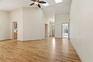 231 East St, Oregon City, OR 97045 - Photo 11